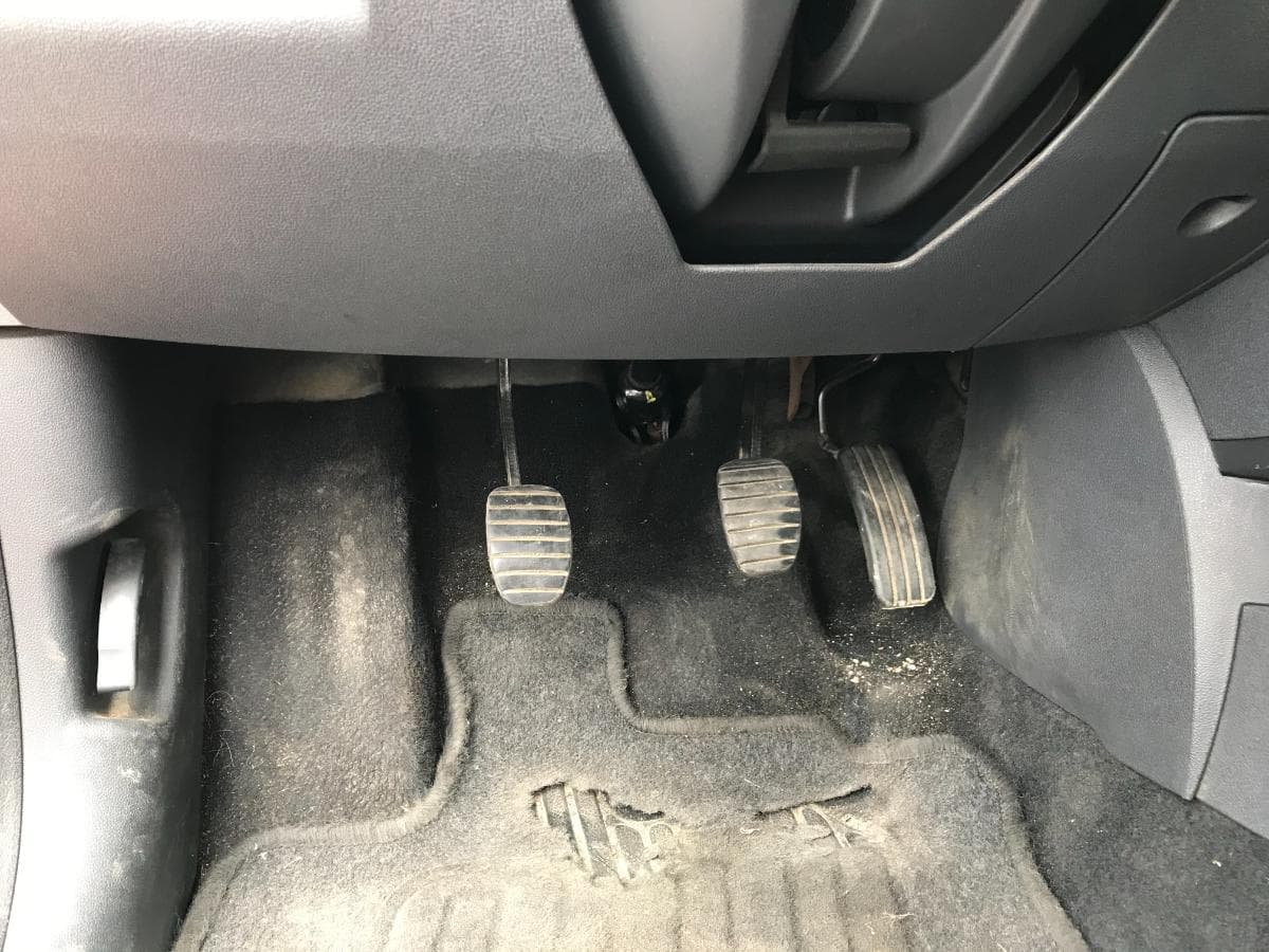 Renault Clio 1.5 DCI · Ano 2011 — imagem 22