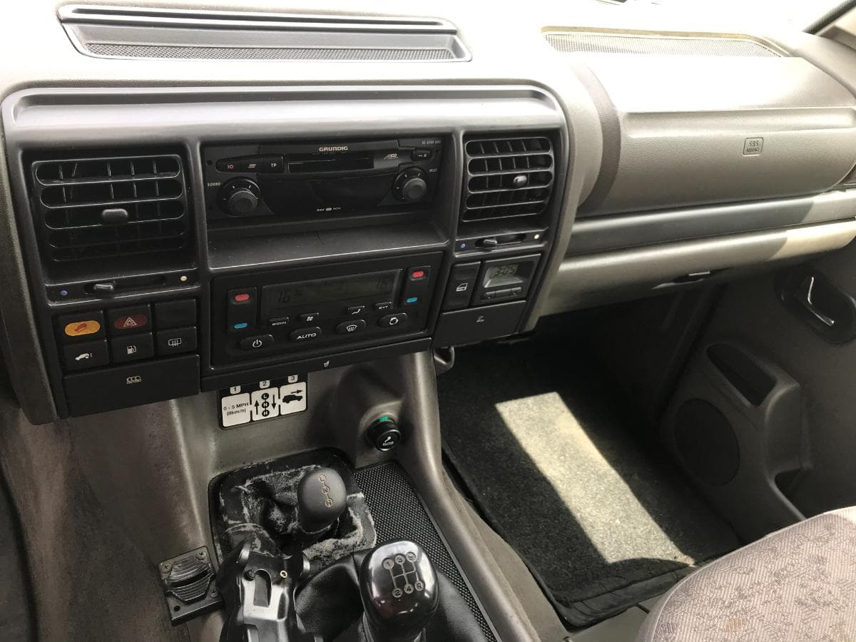 Land Rover Discovery 2.5TD · Ano 2000 — image 17