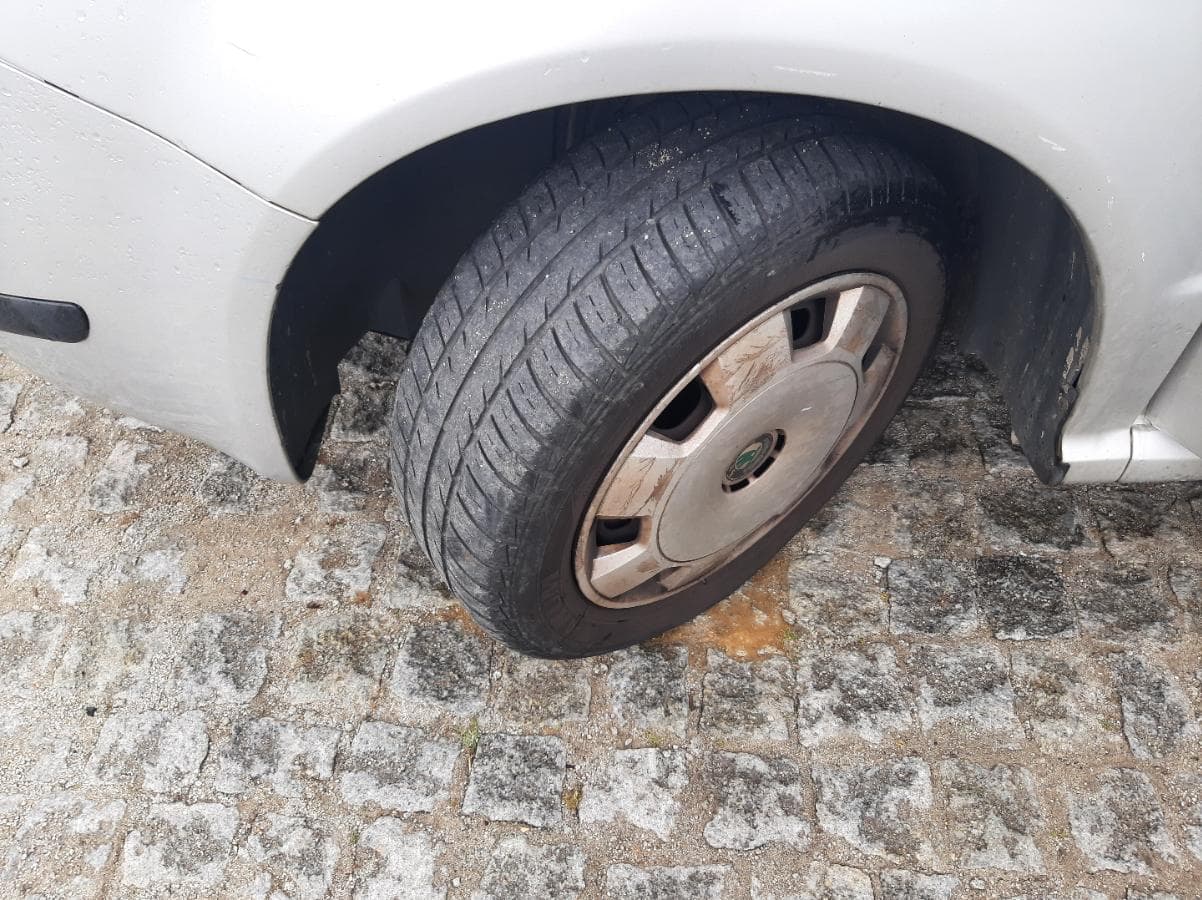 Skoda Fabia 1.2 · Ano 2004 — imagem 9