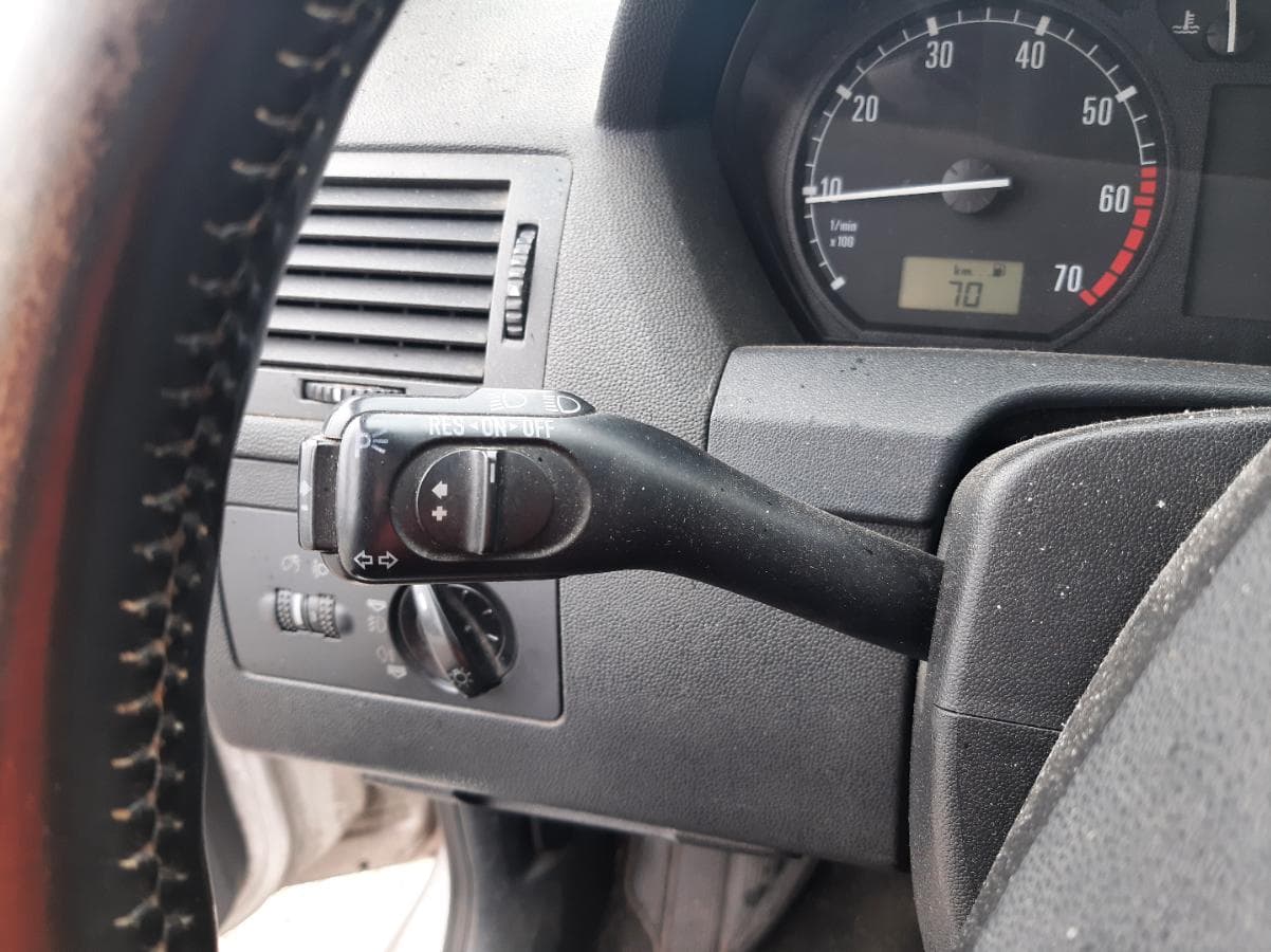 Skoda Fabia 1.2 · Ano 2004 — imagem 19