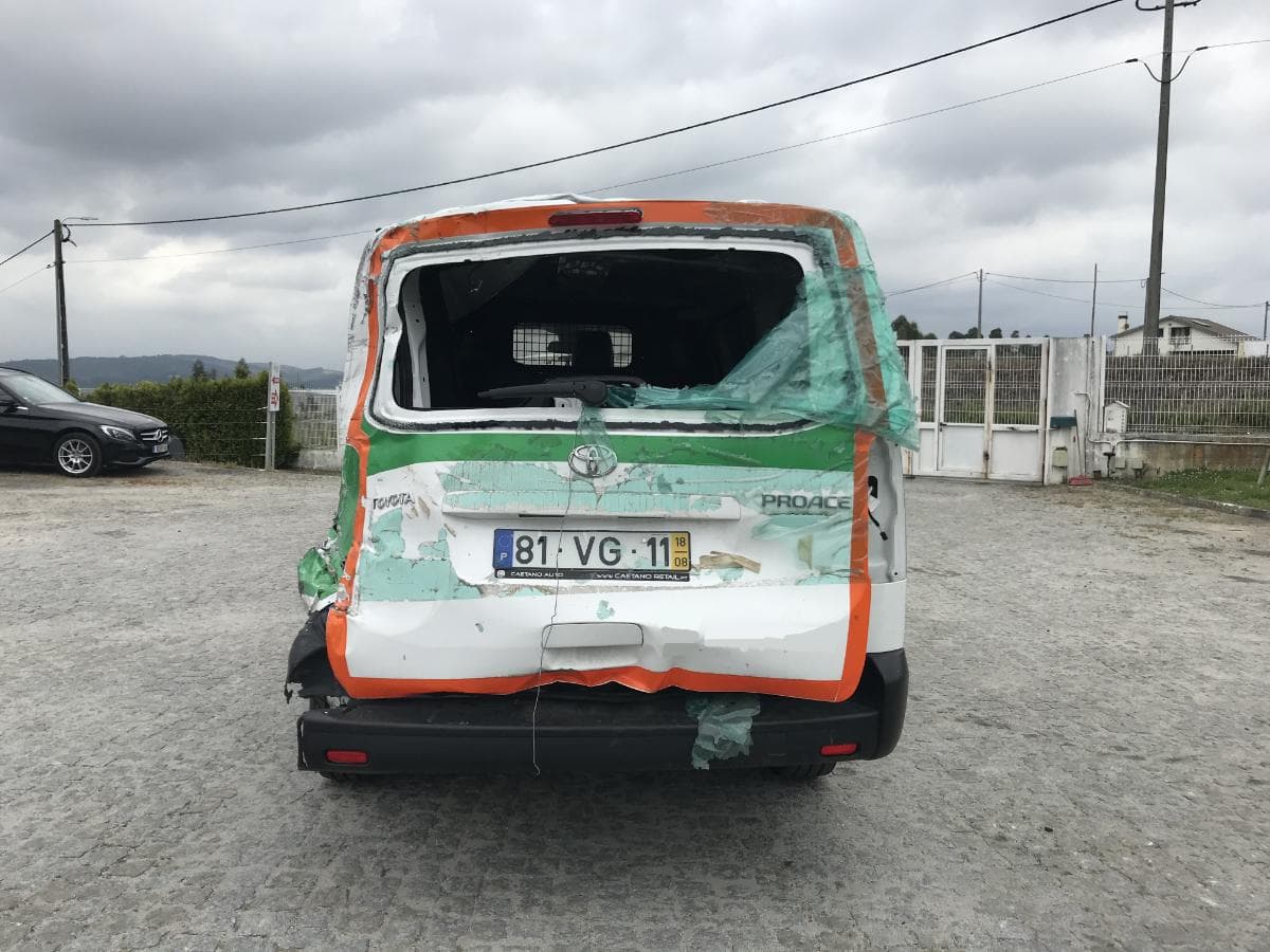 Toyota Proace 2.0D · Ano 2018 — image 5