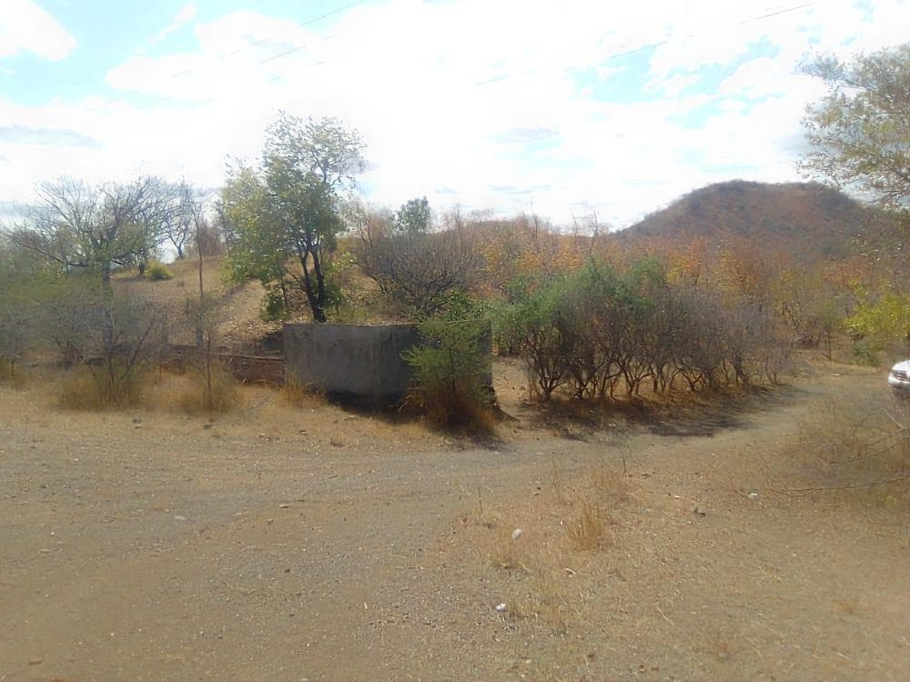 Infraestruturas em terreno de 2 Hectares e 362 metros · — imagem 3