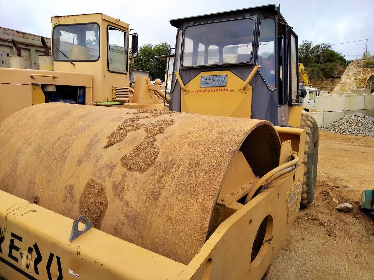 Cilindro compactador — imagem 3