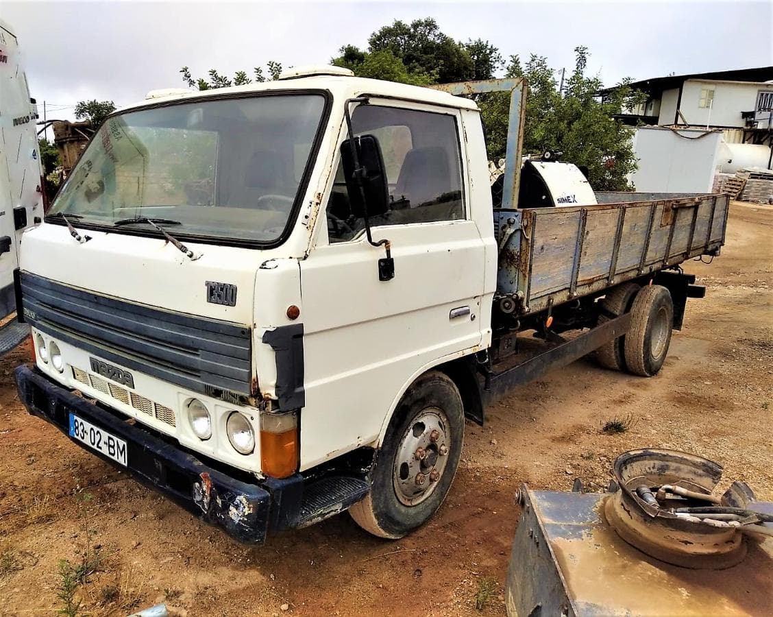 Mazda T3500