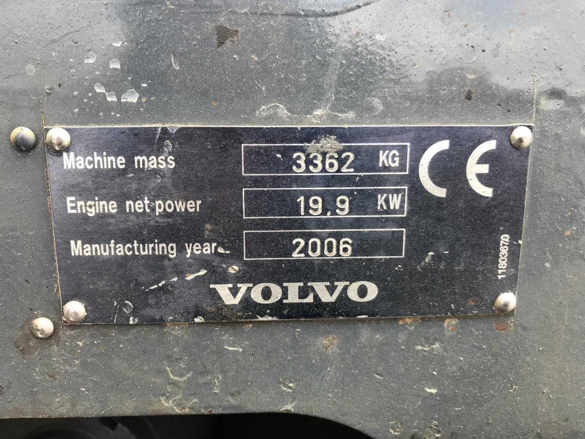 Mini Giratória Volvo ECR 38 · Ano 2006 Com Martelo — imagem 13