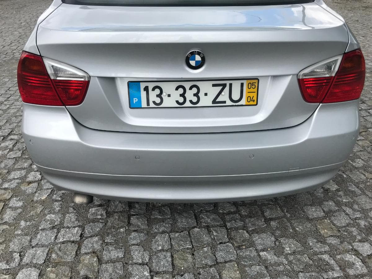 BMW 320 D · Ano 2005 — imagem 7