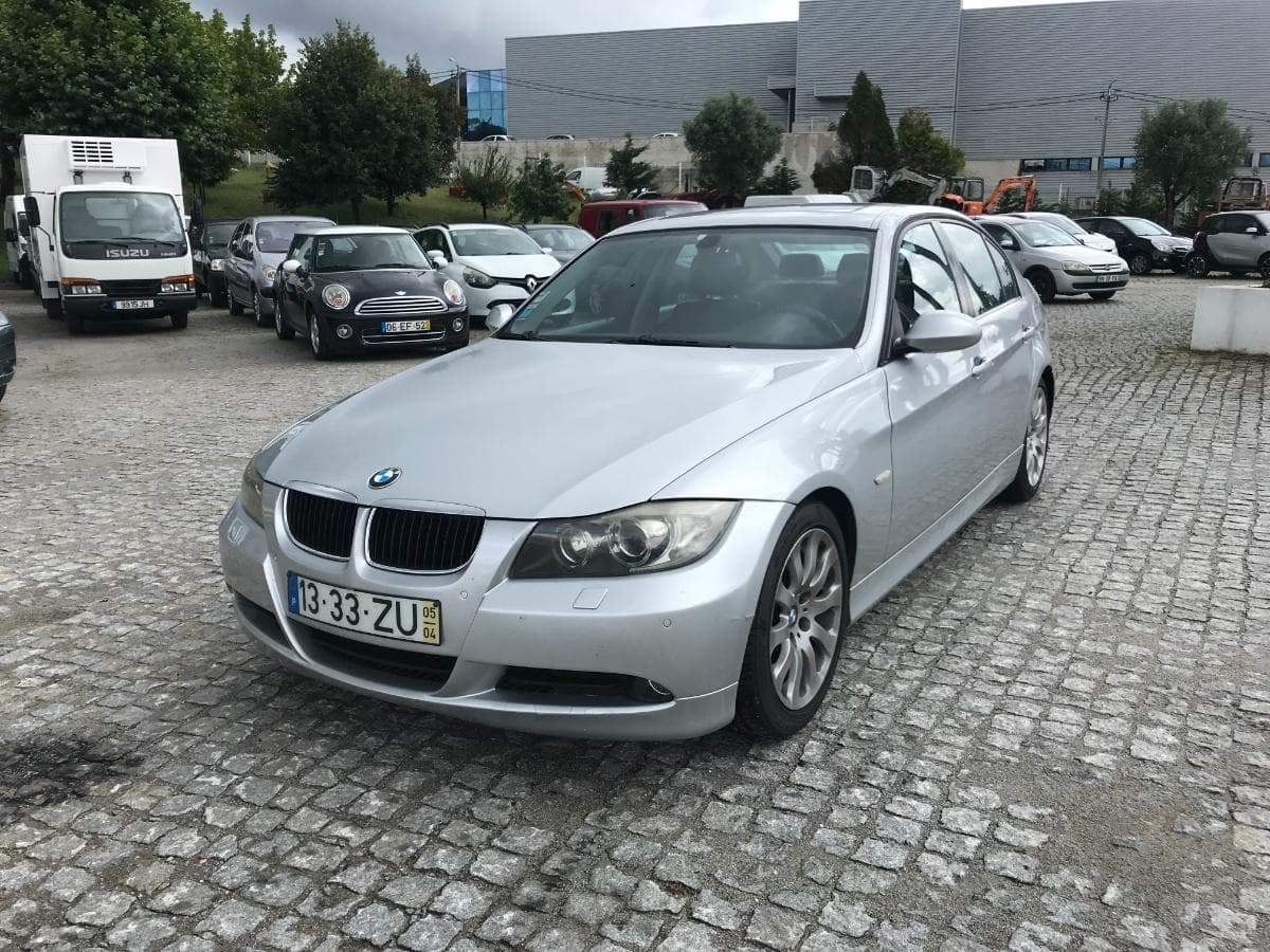 BMW 320 D · Ano 2005 — imagem 3