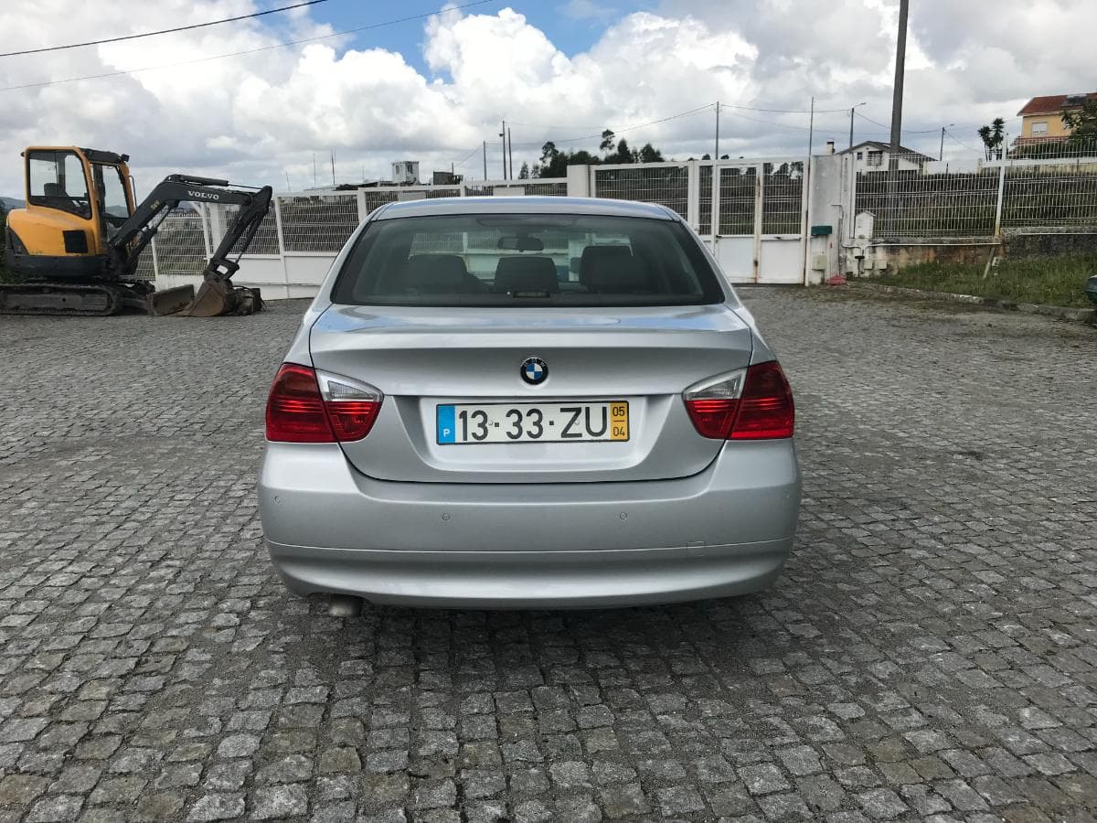 BMW 320 D · Ano 2005 — imagem 5