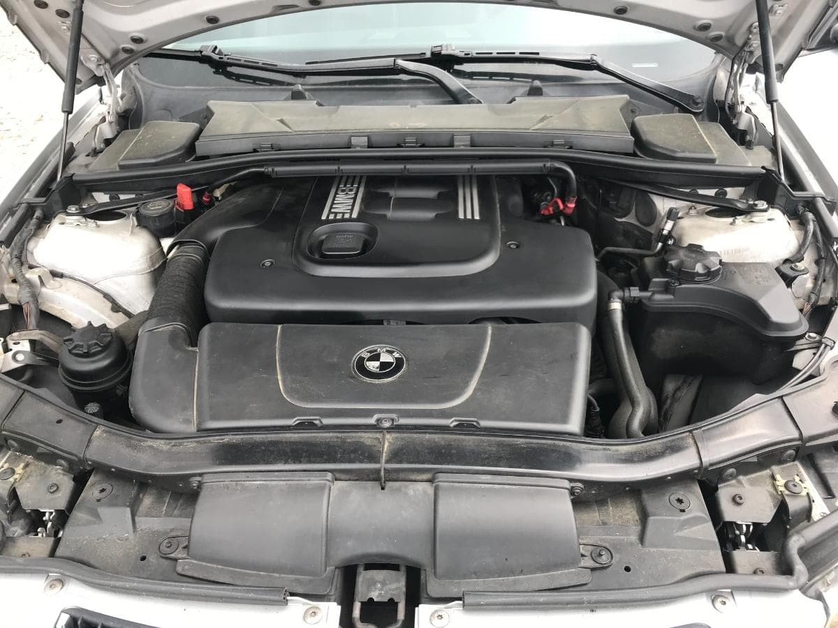 BMW 320 D · Ano 2005 — imagem 11