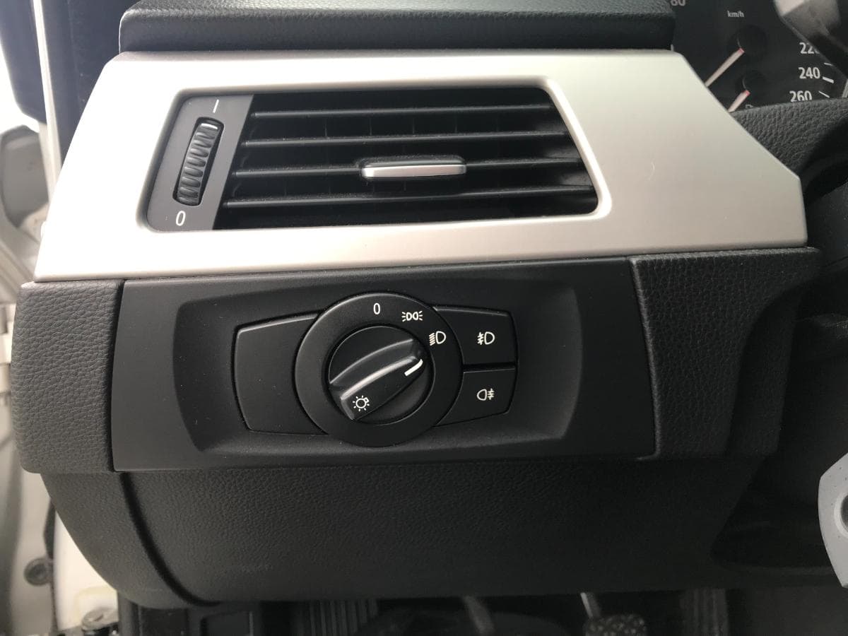 BMW 320 D · Ano 2005 — imagem 15