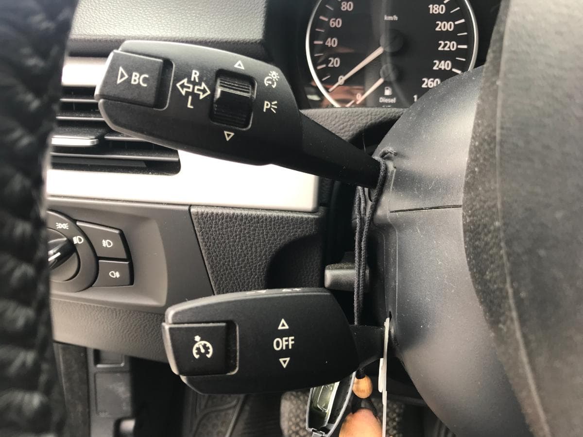 BMW 320 D · Ano 2005 — imagem 17