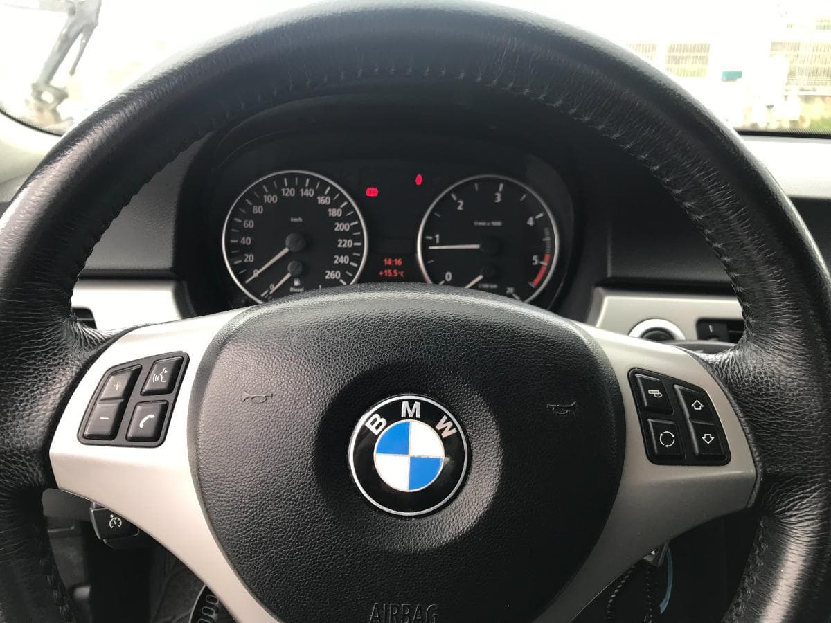 BMW 320 D · Ano 2005 — imagem 22
