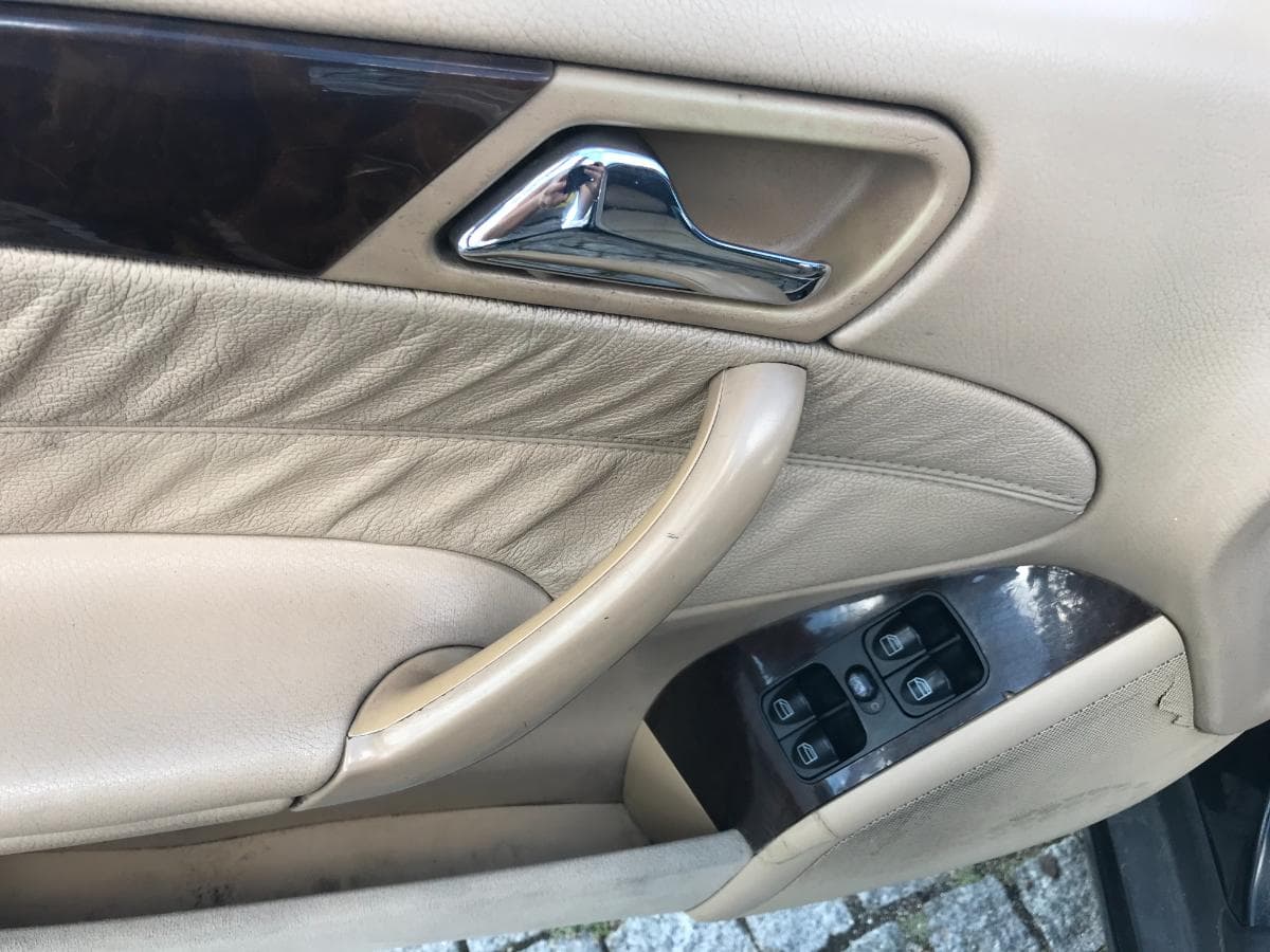 Mercedes-Benz C270 CDI · Ano 2001 — imagem 16