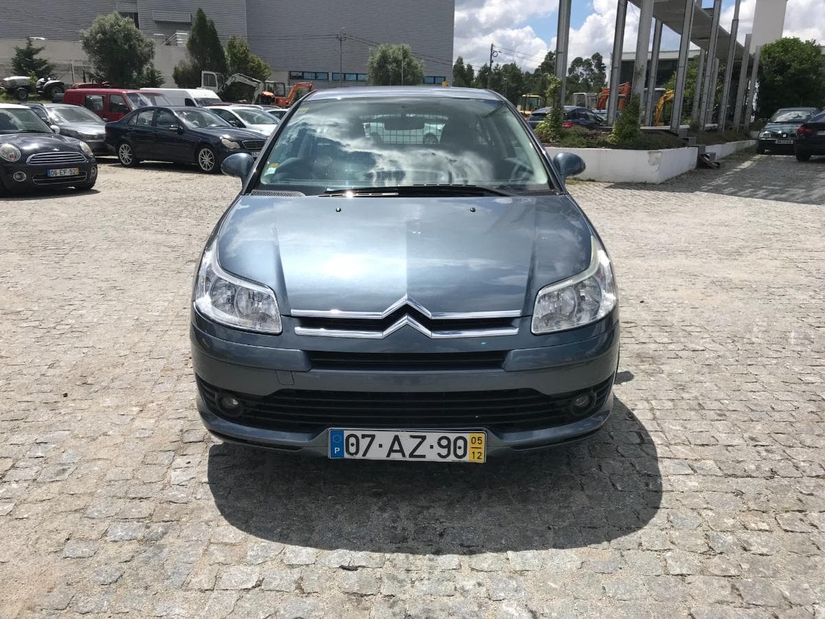 CITROËN C4 1.6 HDI · Paredes — imagem 1
