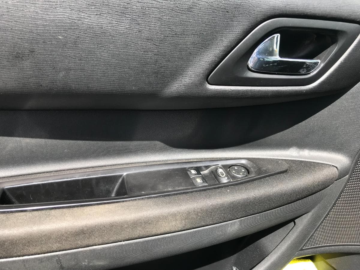 CITROËN C4 1.6 HDI · Paredes — imagem 16