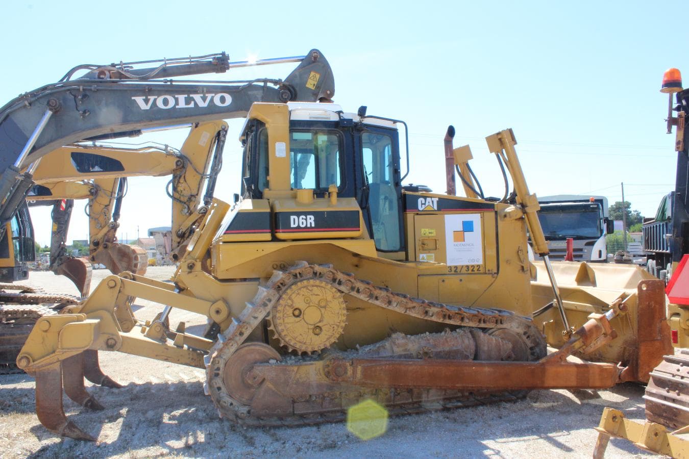 Bulldozer CAT. D6 (20T) — imagem 10