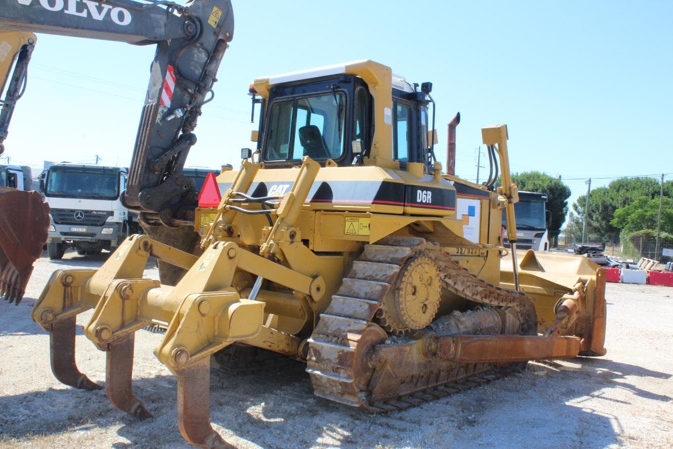 Bulldozer CAT. D6 (20T) — imagem 11