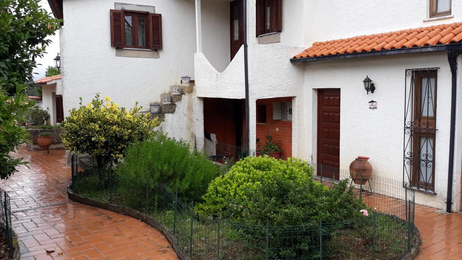 Moradia V4 c/ Terreno · Penacova, Coimbra — image 4