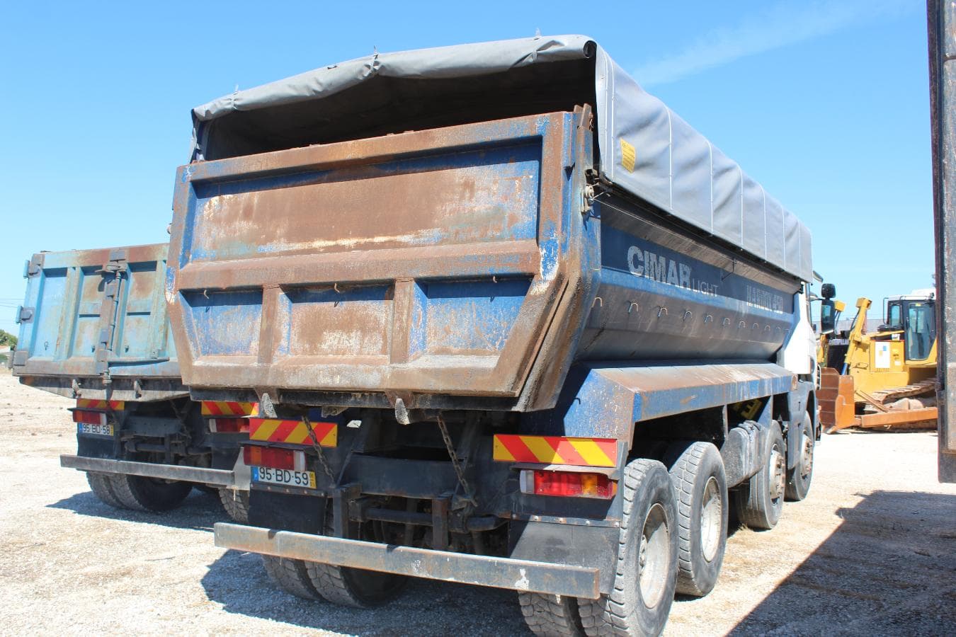 Camião Basc. 32 T (8X4) — image 14