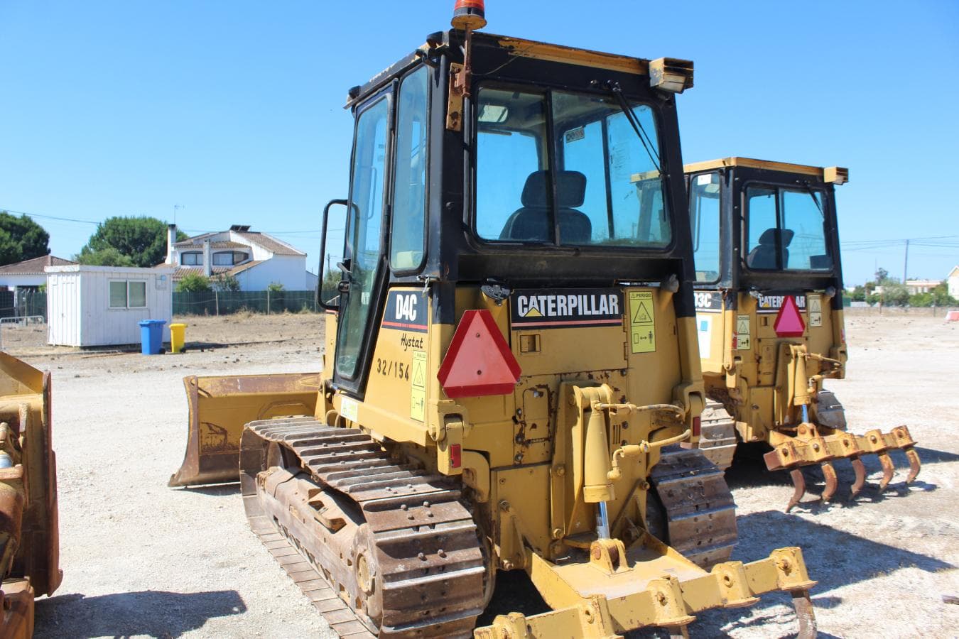 Bulldozer CAT. D4 (10T) — imagem 9