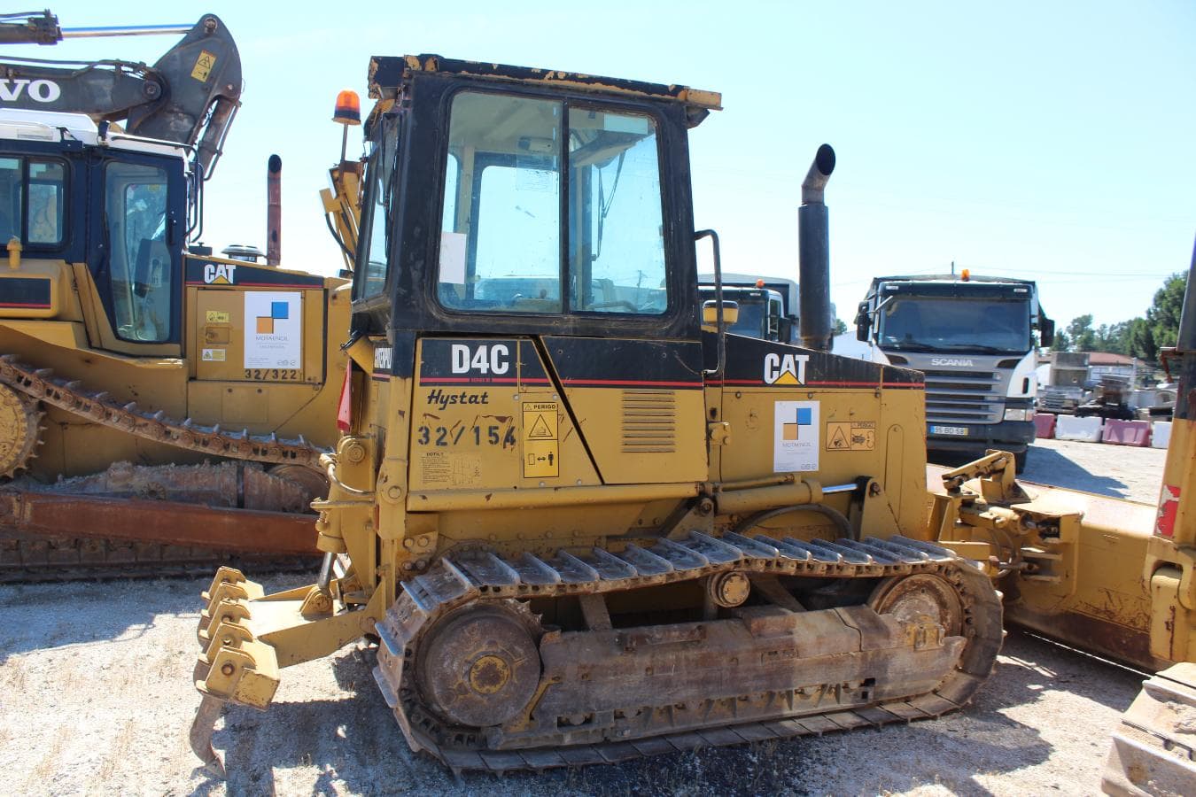 Bulldozer CAT. D4 (10T) — imagem 11