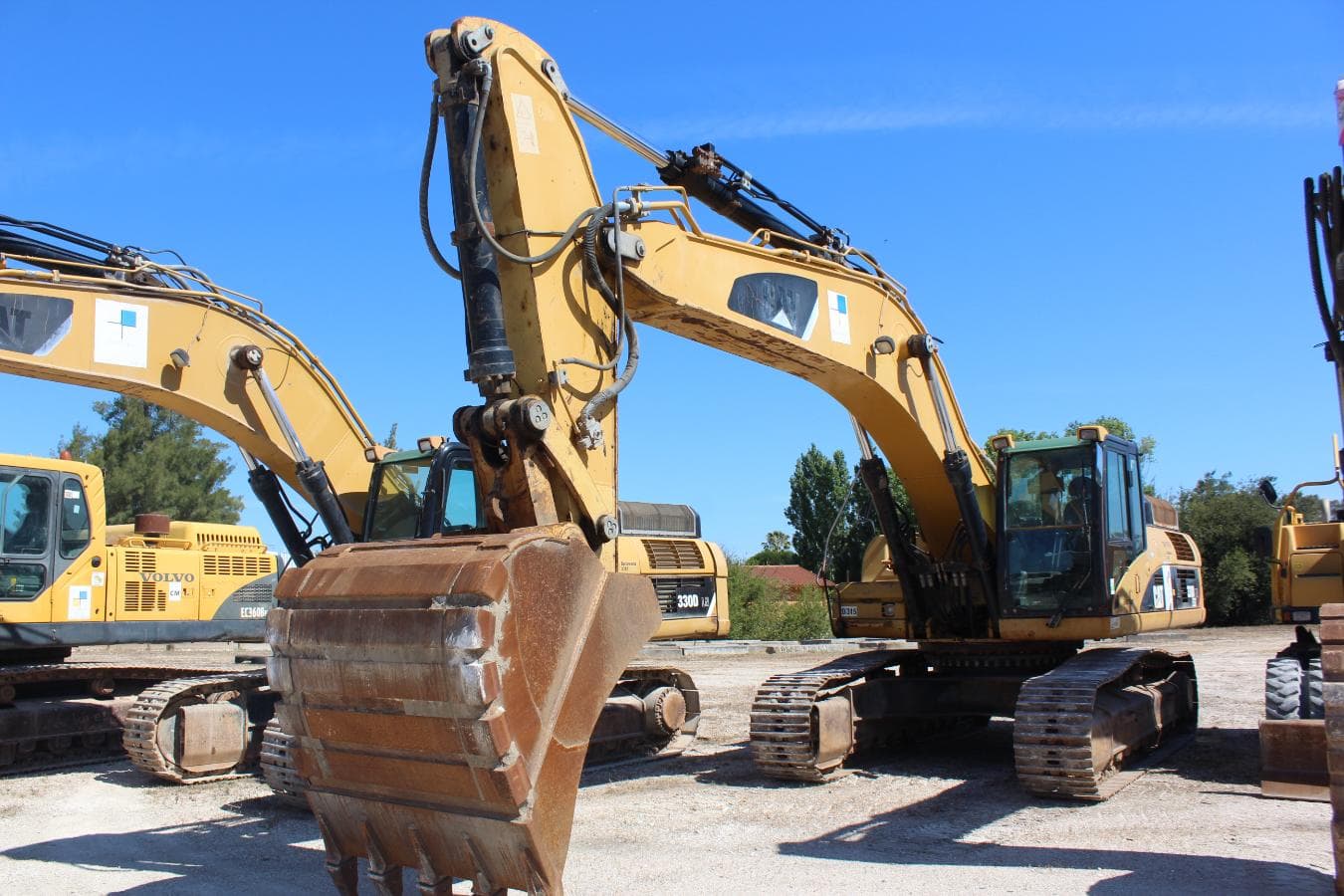 Escav. de rastos 35T - CATERPILLAR — imagem 8