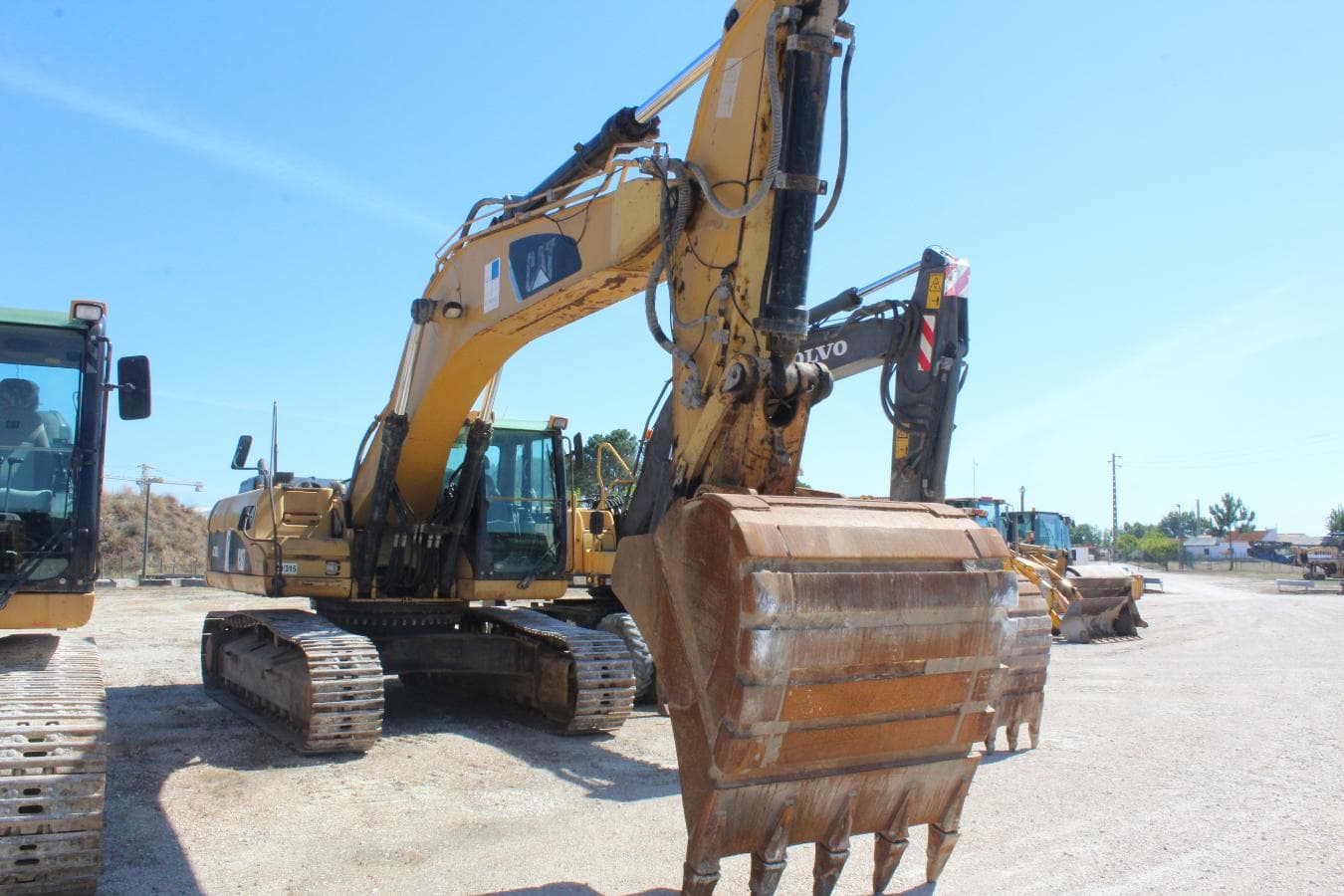 Escav. de rastos 35T - CATERPILLAR — imagem 9