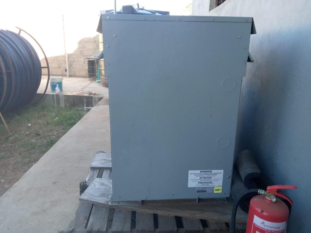 Transformador HPS 112.5 KVA /380V- 120V · — image 2