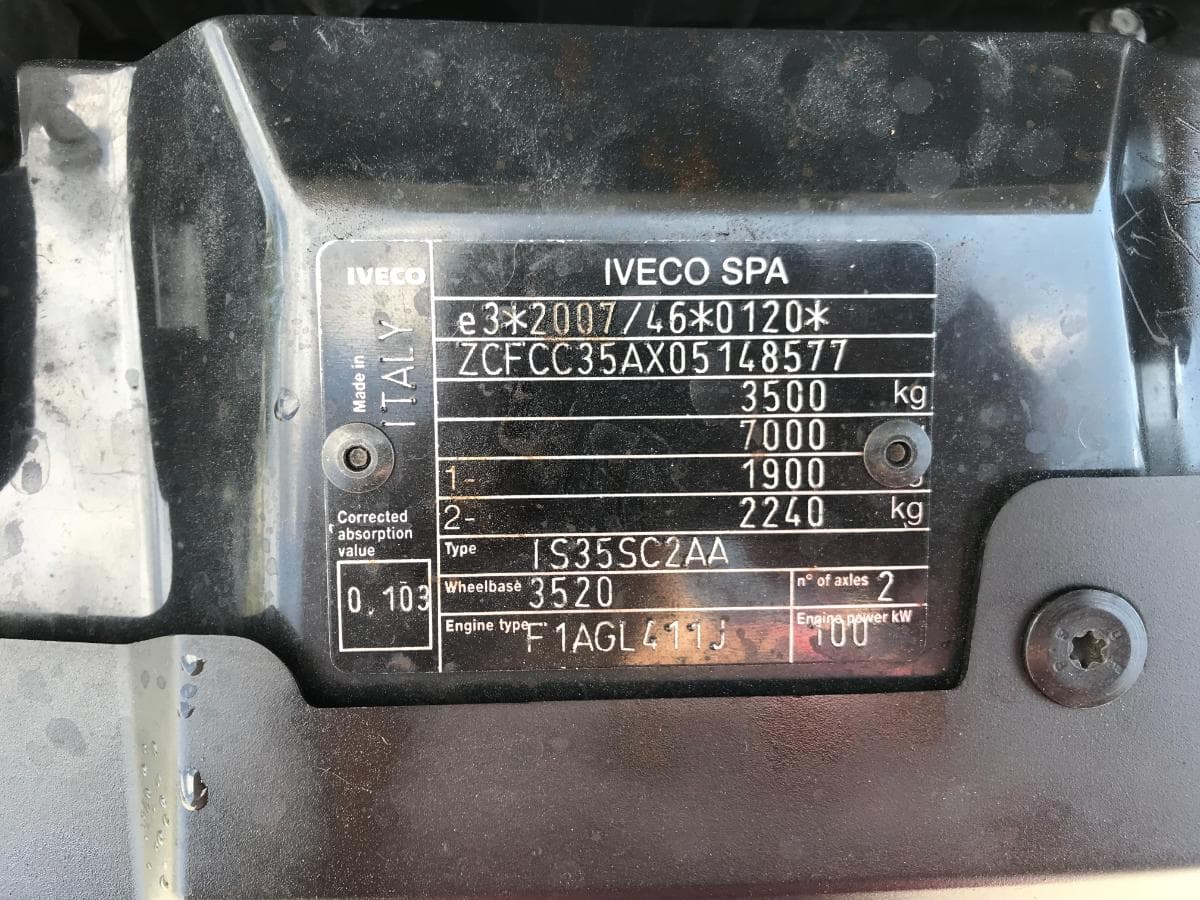 Iveco Daily 35.140 · Ano 2017 — imagem 10