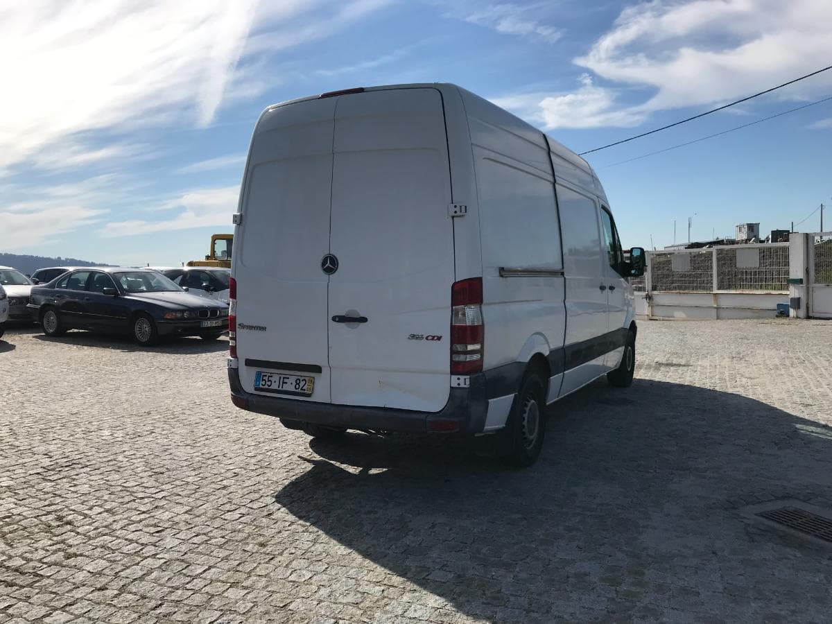 Mercedes-Benz Sprinter 316CDI· Ano 2009 — imagem 4