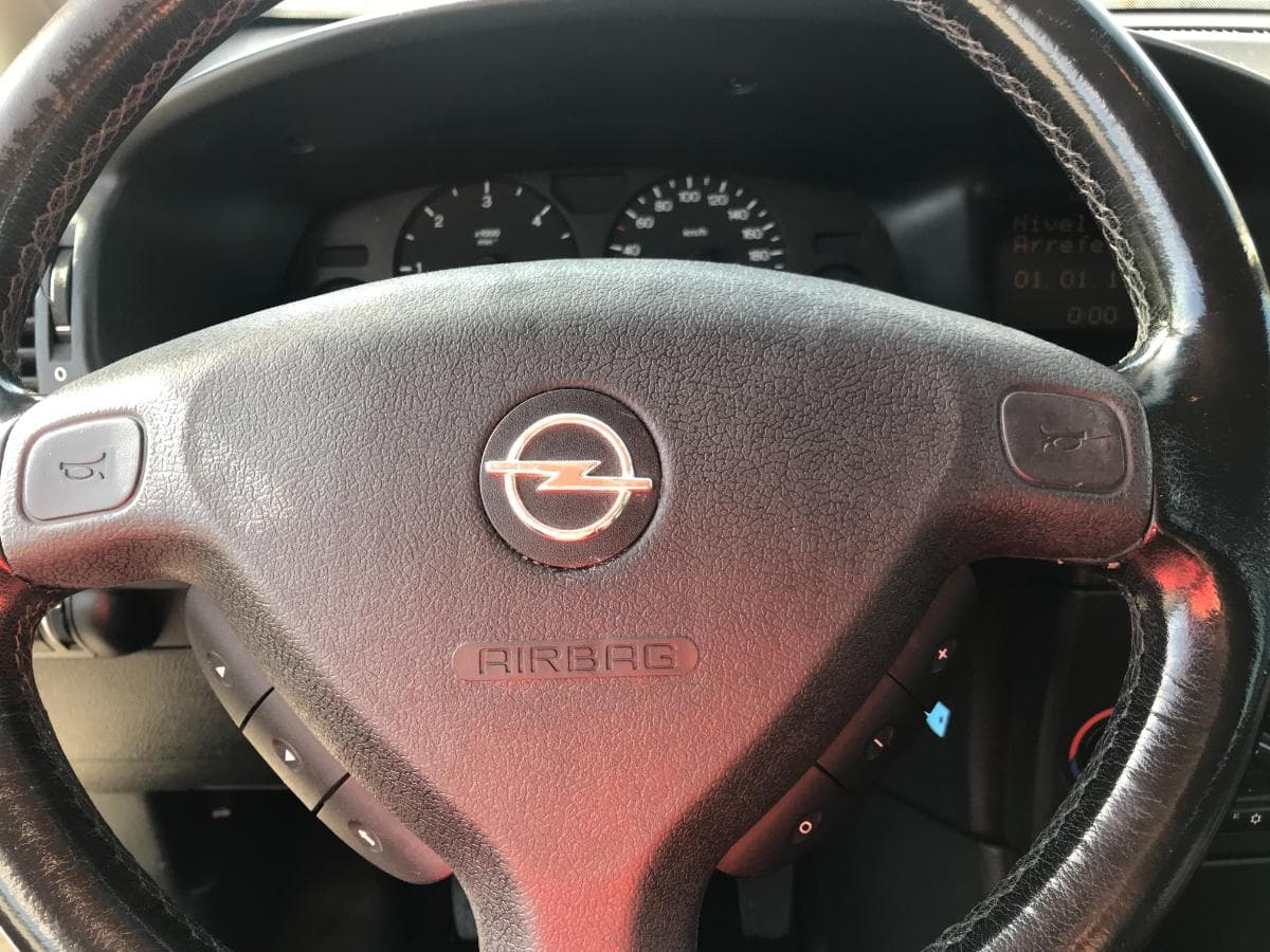 Opel Zafira · Ano 2001 — imagem 20