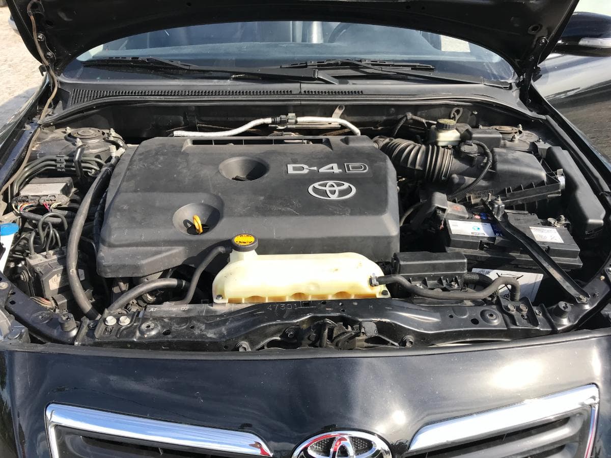 Toyota Avensis D4D · Ano 2008 — imagem 12
