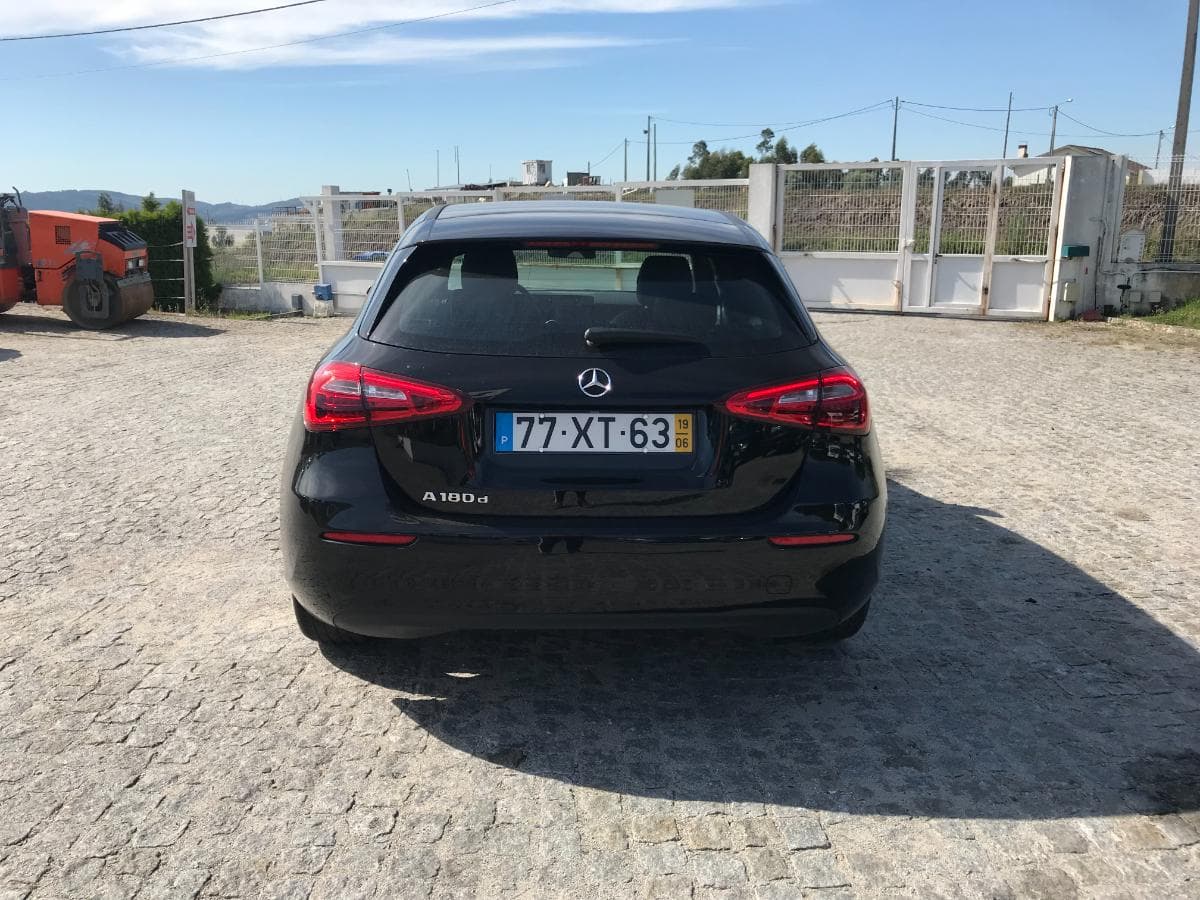 Mercedes-Benz A180D· Ano 2019 — imagem 5