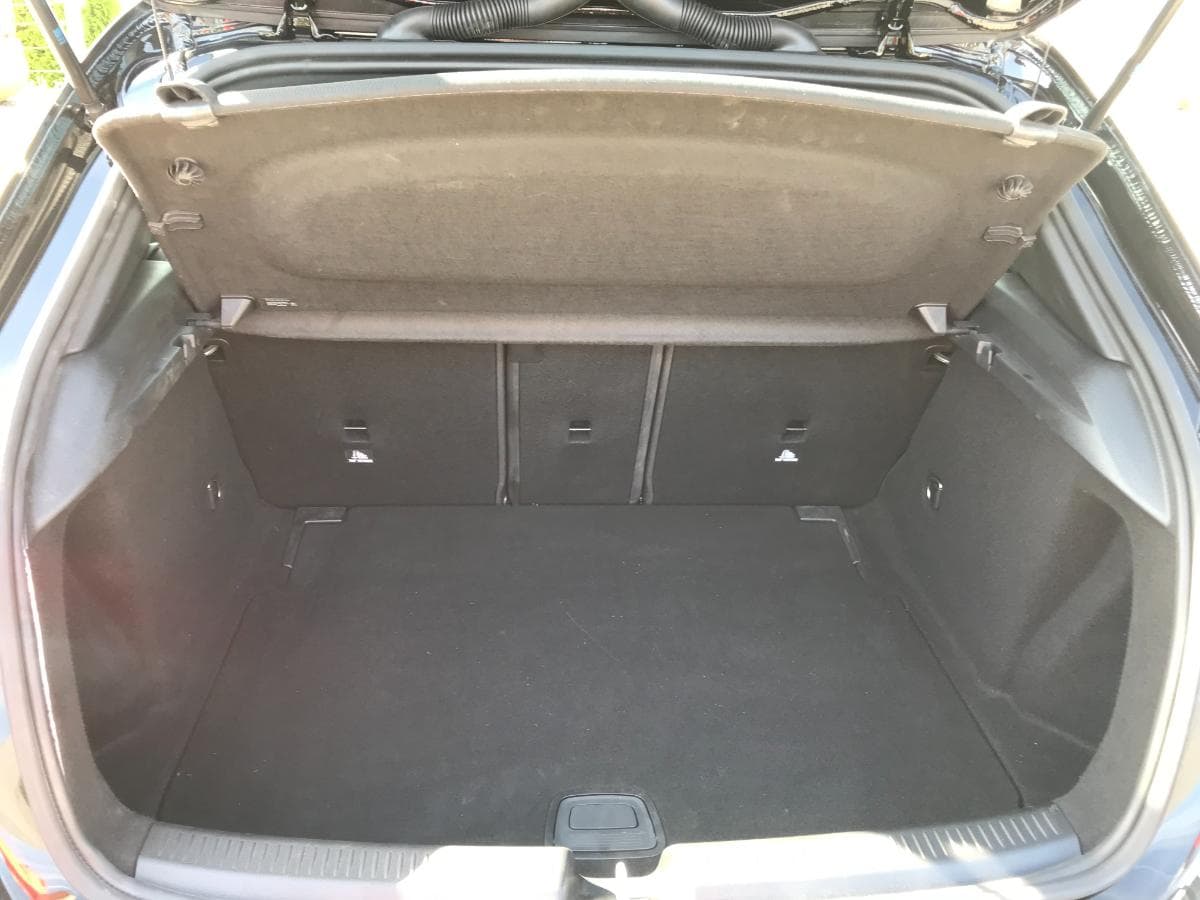Mercedes-Benz A180D· Ano 2019 — imagem 8