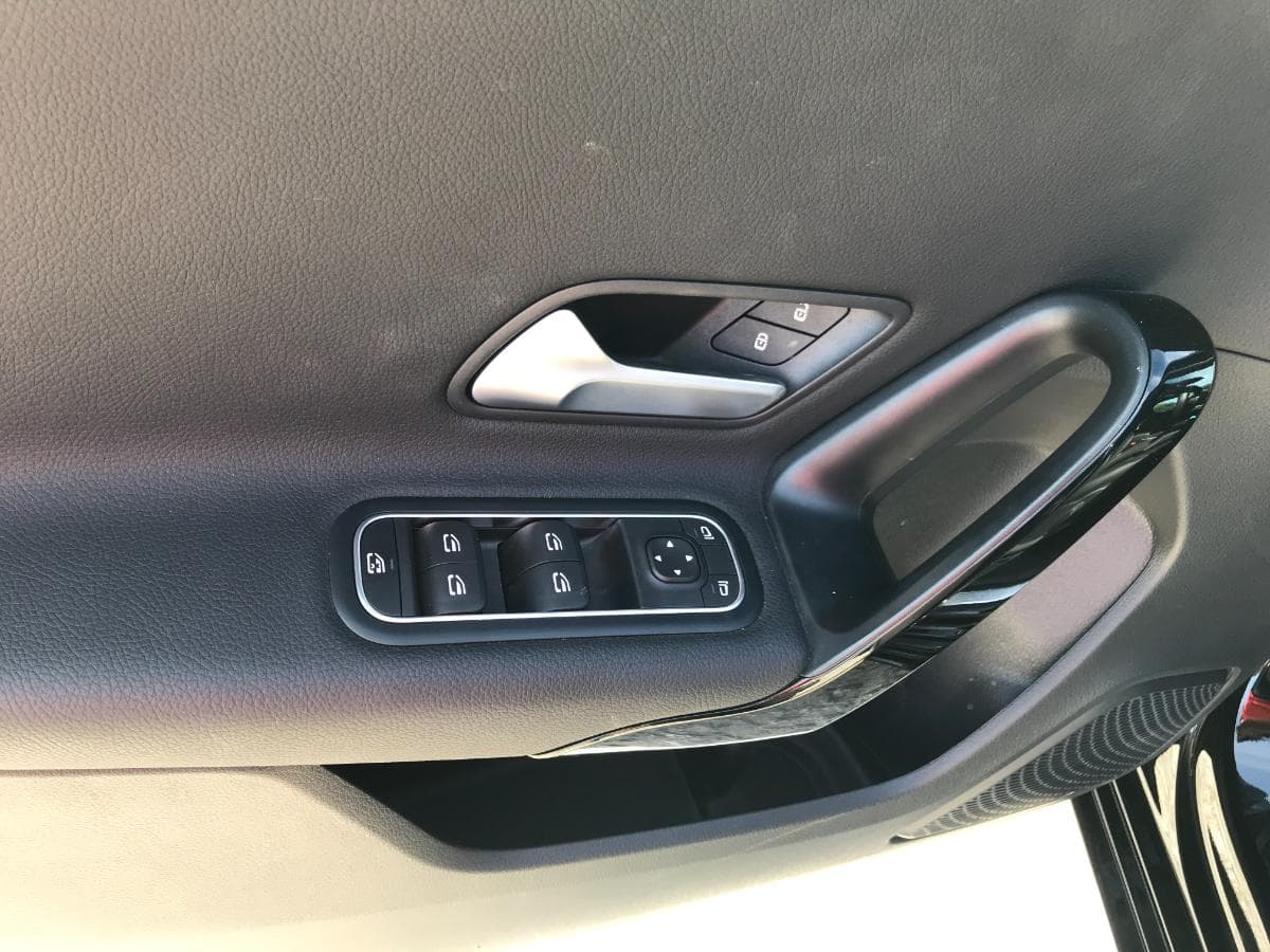 Mercedes-Benz A180D· Ano 2019 — imagem 15
