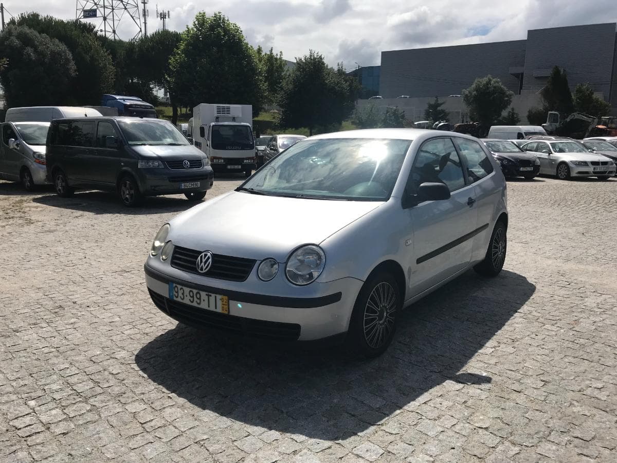 Volkswagen Polo 1.2 · Ano 2002 — imagem 3