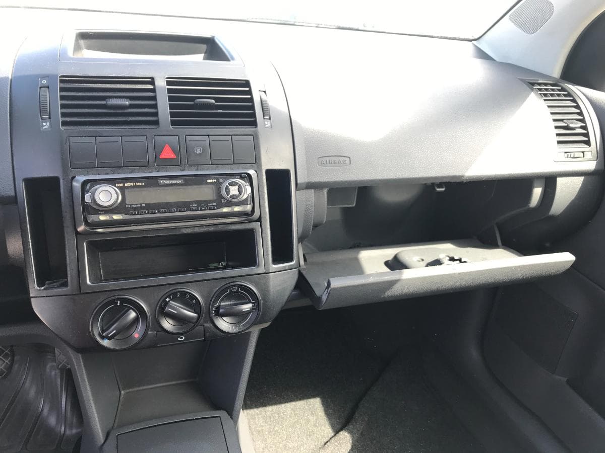 Volkswagen Polo 1.2 · Ano 2002 — imagem 16