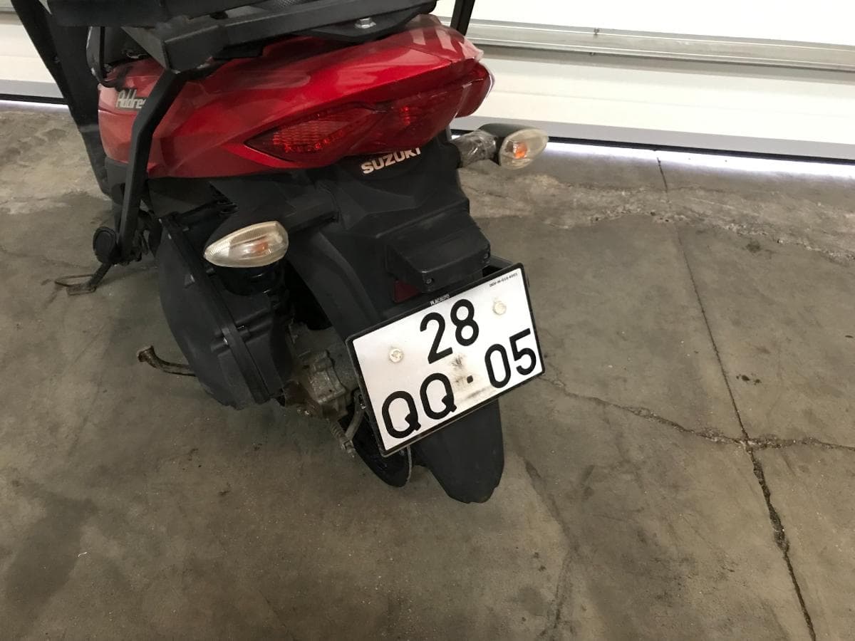 Suzuki Adress  · Ano 2015 — imagem 9