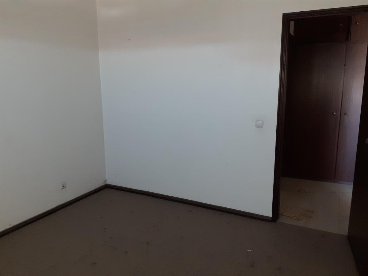 Apartamento T1+1 Duplex · Almeirim — imagem 8