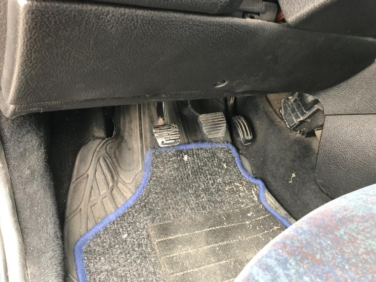 Peugeot 206 1.1i · Ano 1999 — imagem 20