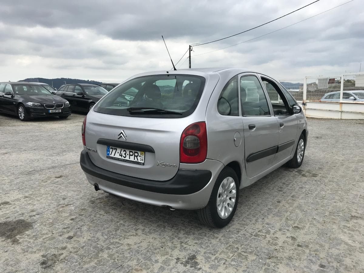 Citroën Xsara Picasso 2.0 HDI · Ano 2000 — imagem 4