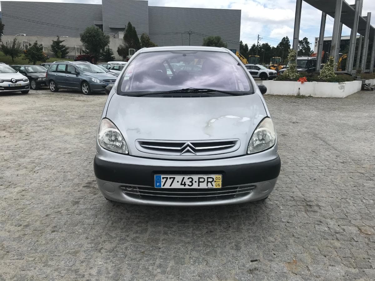 Citroën Xsara Picasso 2.0 HDI · Ano 2000 — imagem 2
