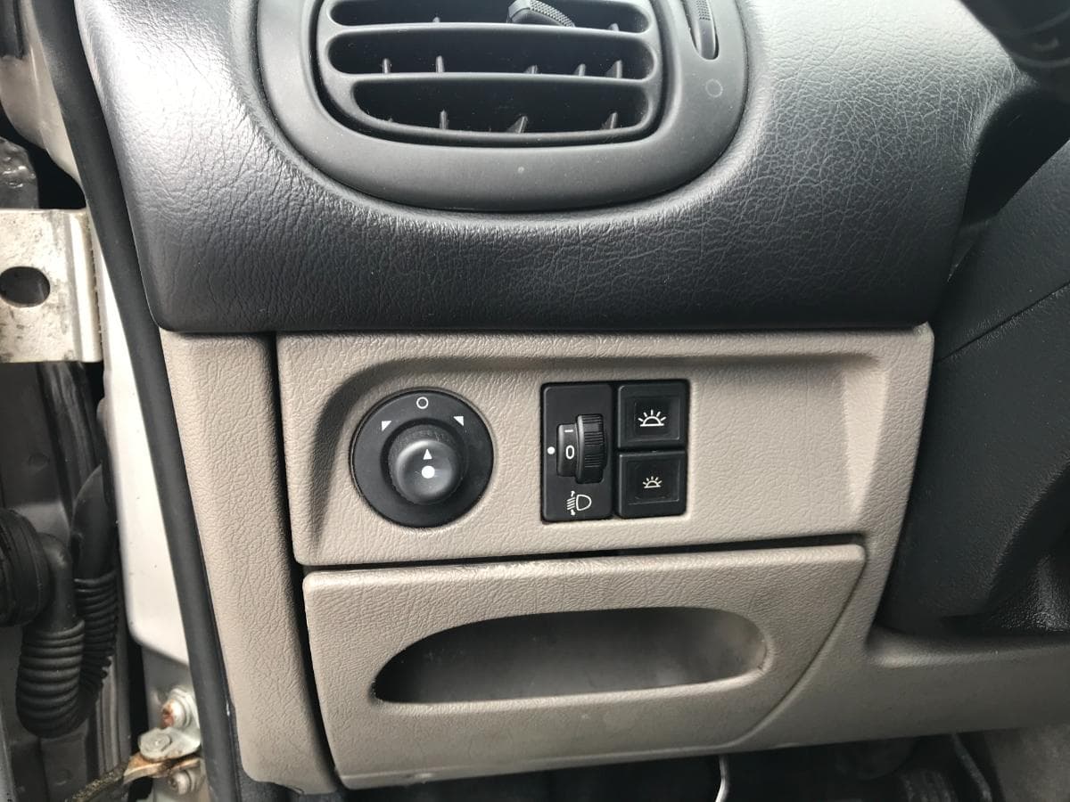 Citroën Xsara Picasso 2.0 HDI · Ano 2000 — imagem 14