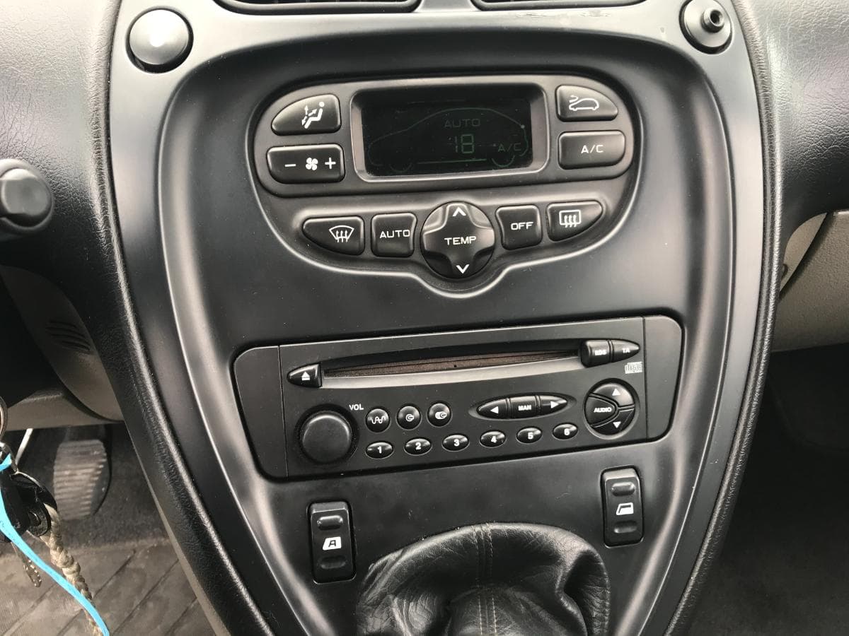 Citroën Xsara Picasso 2.0 HDI · Ano 2000 — imagem 15