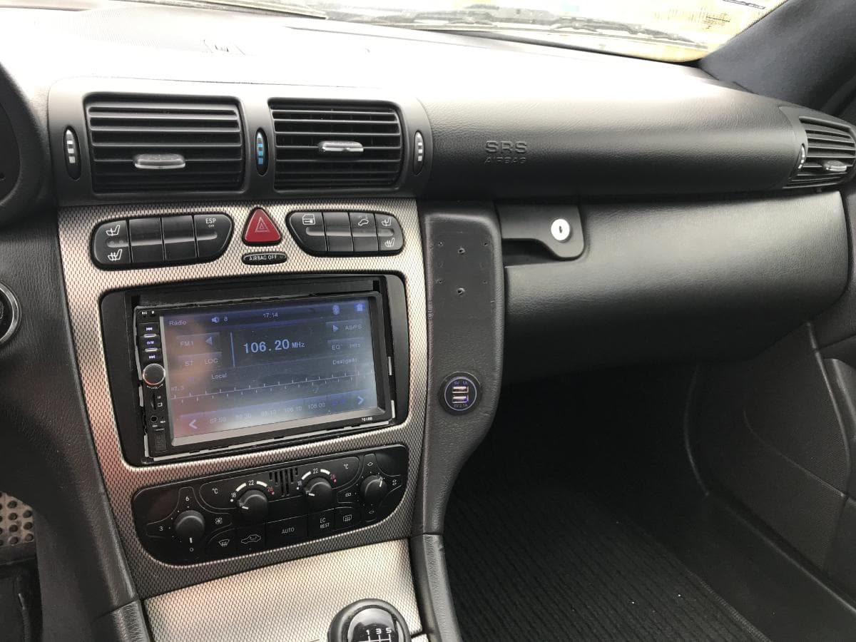 Mercedes-Benz C220 CDI · Ano 2001 — imagem 18