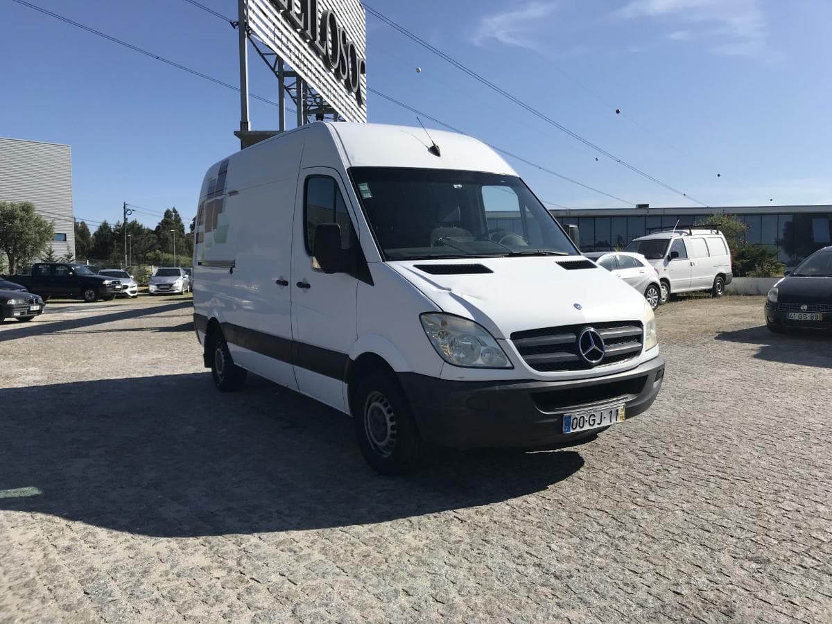 Mercedes-Benz Sprinter 313 CDI · Ano 2008 — imagem 1