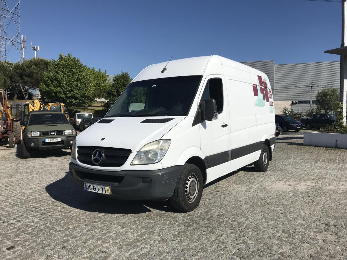 Mercedes-Benz Sprinter 313 CDI · Ano 2008 — imagem 3