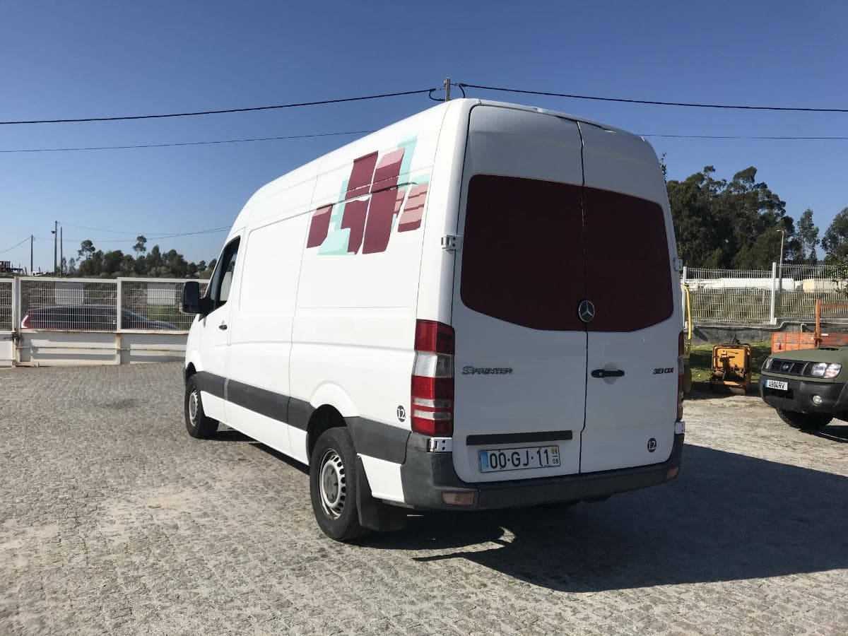 Mercedes-Benz Sprinter 313 CDI · Ano 2008 — imagem 4