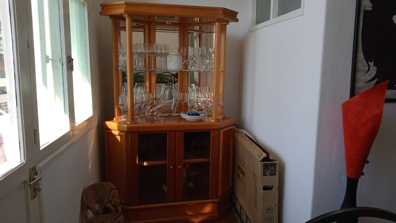 Bar móvel ·