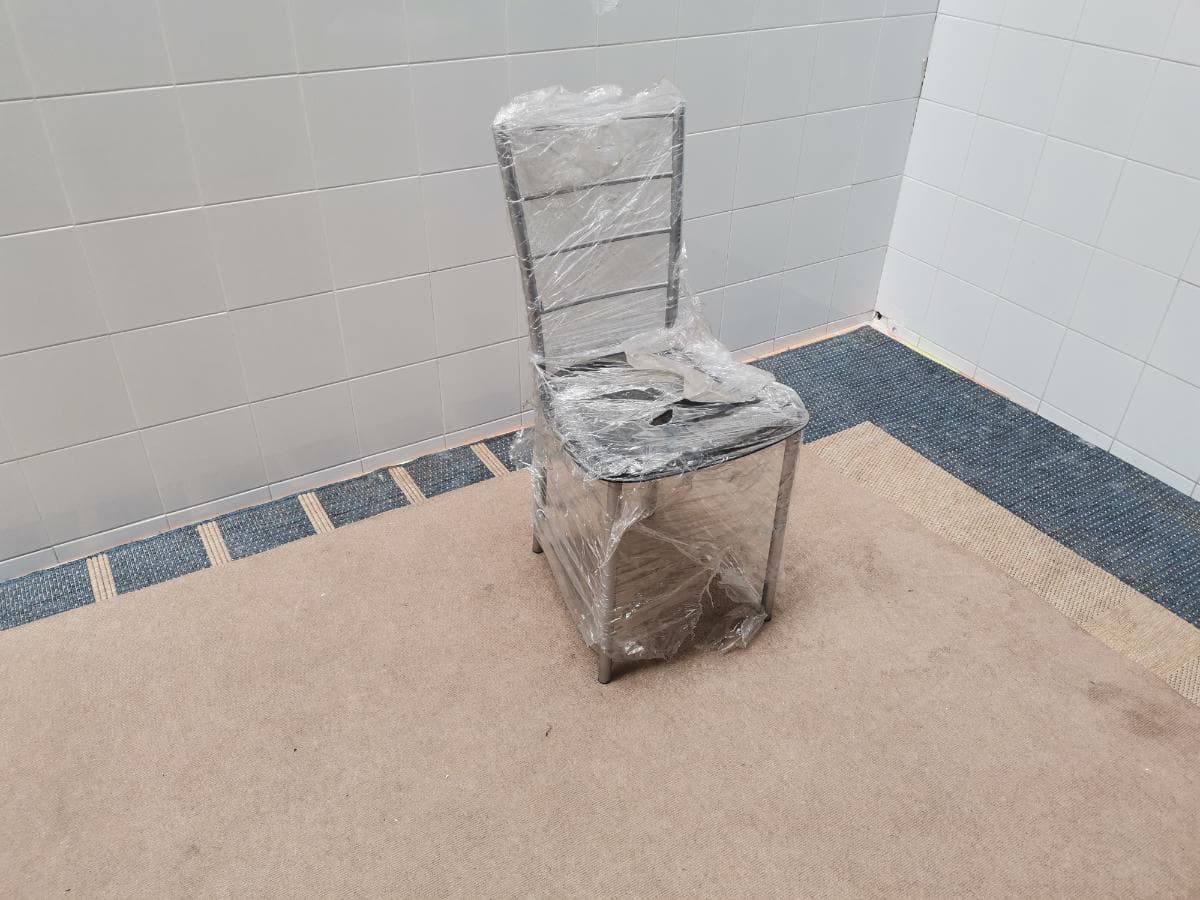 Chair — image 2